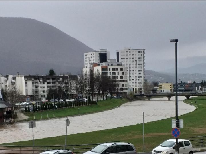 Trosoban Apartman Sarajevo, Ilidza Centar Buitenkant foto